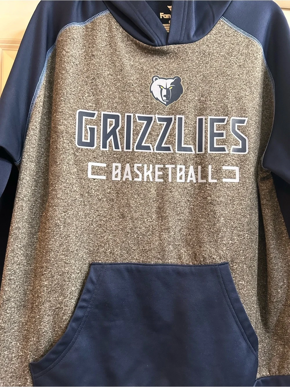 Grizzlies Basketball Men's Pullover Hoodie Large